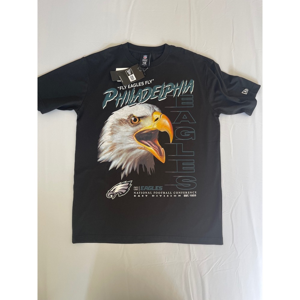 New Era Philadelphia Eagles NFL Graphic T-Shirt Mens Small Black Fly Eagles Fly